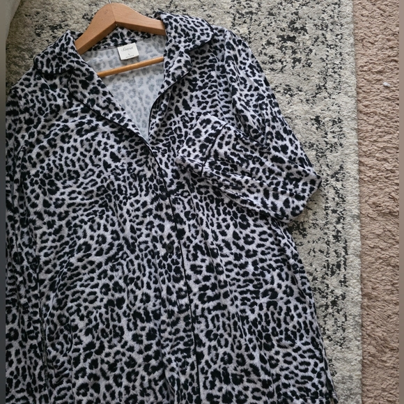Soma Leopard Print Longsleeve Sleep Shirt Women S Black White Gray - Picture 2 of 7